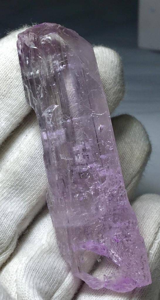 34.7 Gram kunzite Crystal