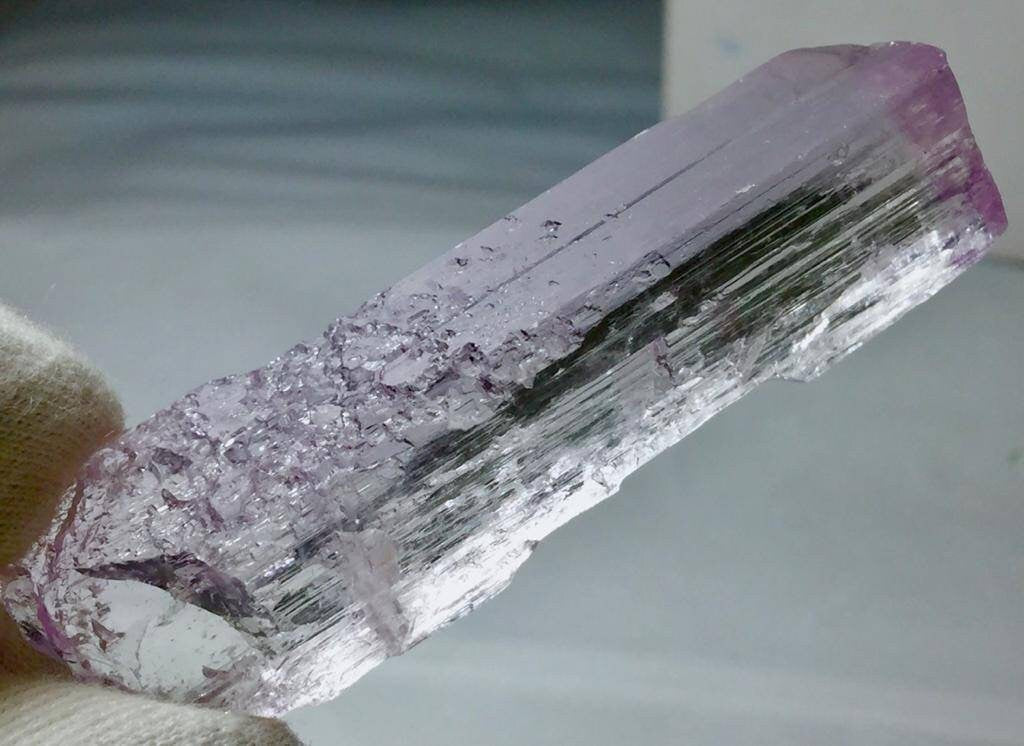 34.7 Gram kunzite Crystal