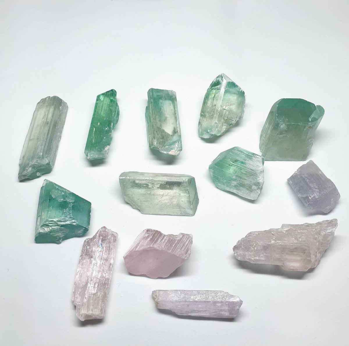 200 grams Kunzite crystals