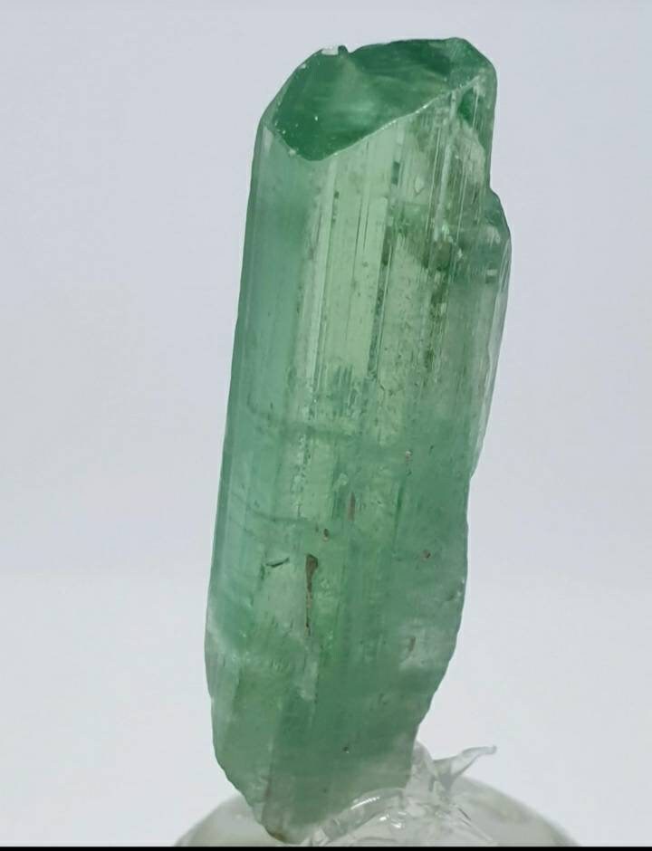 200 grams Kunzite crystals